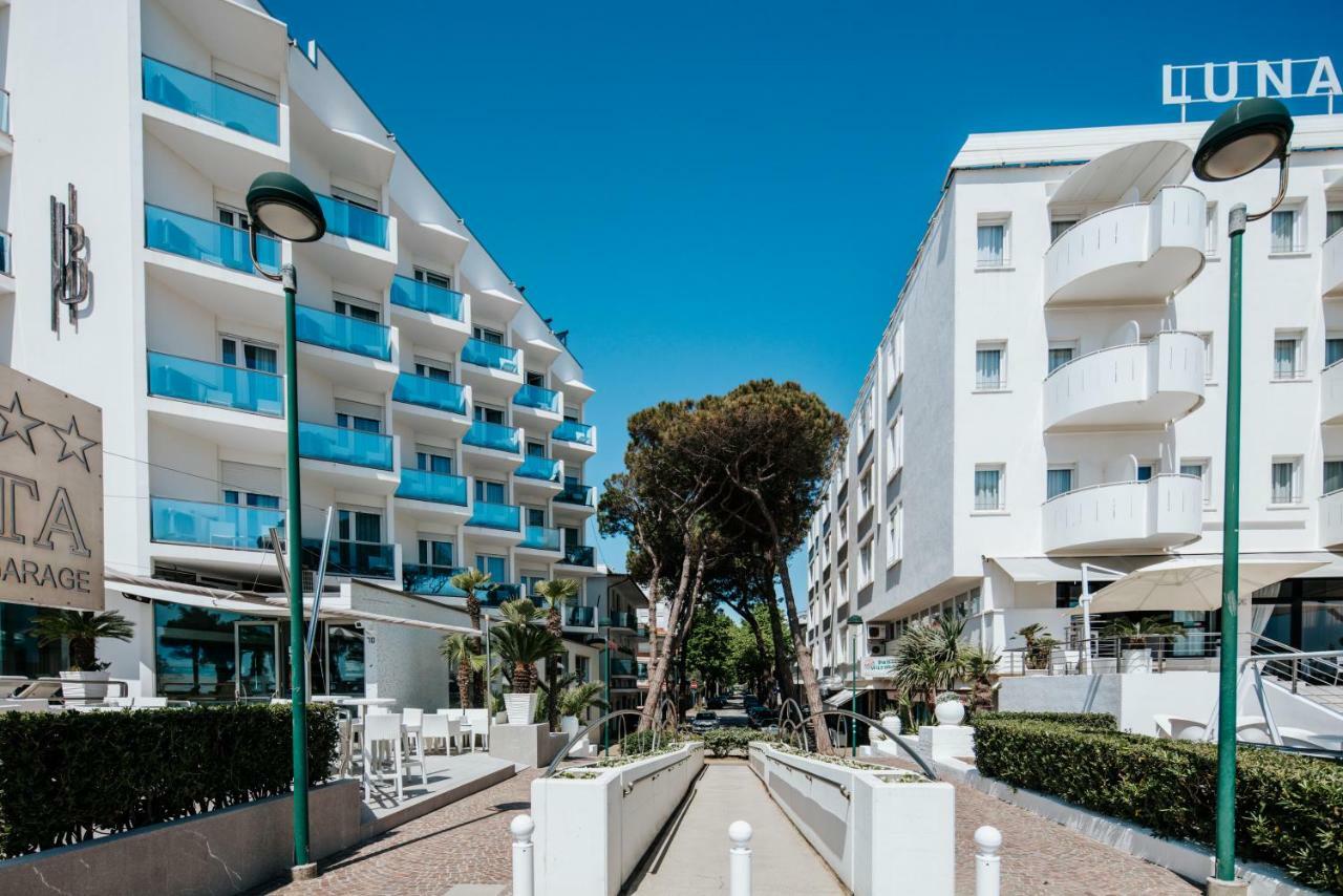 Hotel Luna Lignano Sabbiadoro Ngoại thất bức ảnh